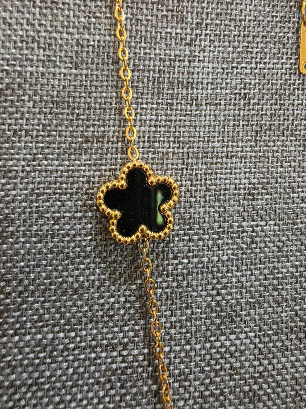 5 Motif Clover Necklace Gold Tone Stainless Steel Black Double Sided Flowers 19